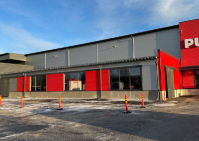 Ulkomyymälätilaa Puuilolle, Oulu.