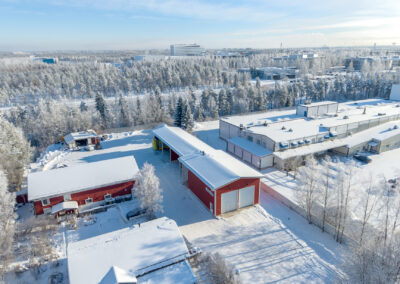 Hinaus-Hartikainen autokatos ja korjaamo/pesuhalli, Oulu.
